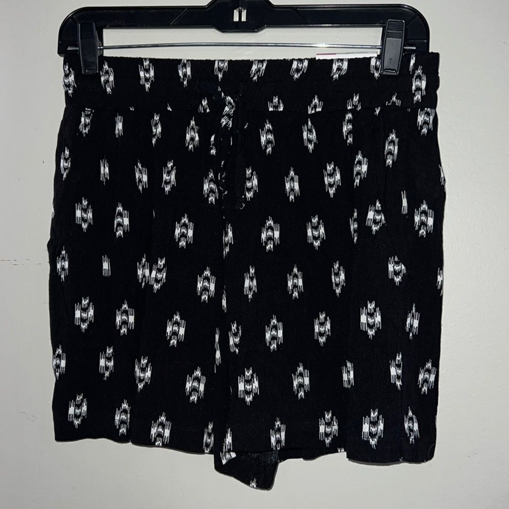 Wonder Limited cabana, short size small